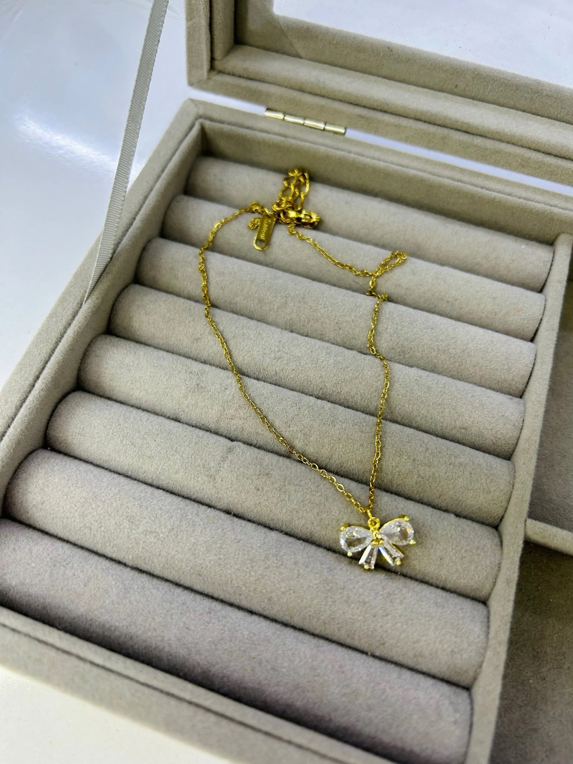 Stainless Steel Zircon Bow Necklace For Women - Image 3